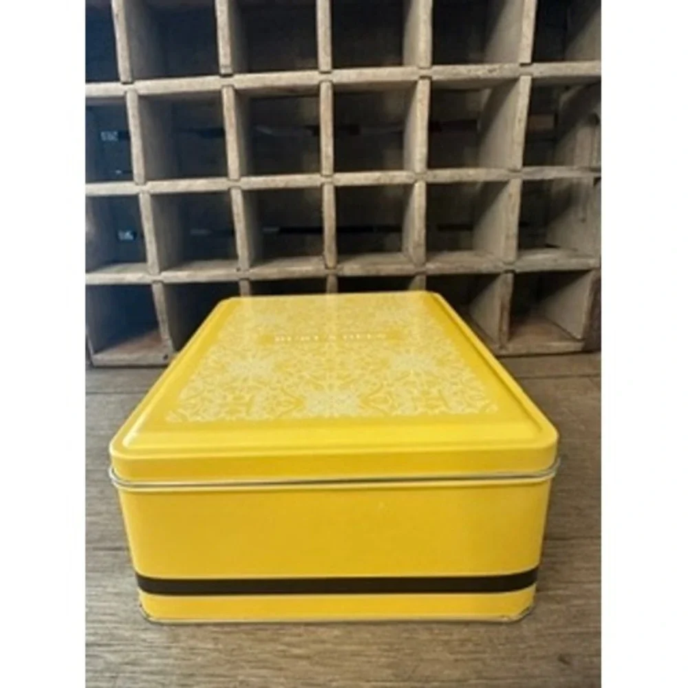 Burt's Bees Empty Yellow Metal Storage Tin Collectible Damask Pattern Lid